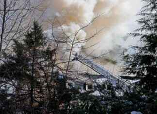 Luxurious $13 Million Home in Brookline Destroyed by Fire After Christmas luxurious-13-million-home-in-brookline-destroyed-by-fire-after-christmas