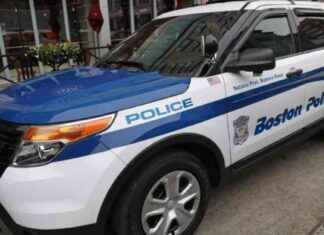 Boston Police Officer Accidentally Fires Gun Inside Station boston-police-officer-accidentally-fires-gun-nside-station