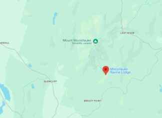 Teens Rescued from Snow During Hiking in New Hampshire teens-rescued-from-snow-during-hiking-in-new-hampshire