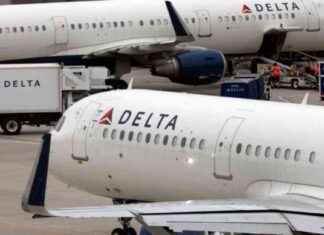 Delta Flight Returns to Boston Logan for Smoky Odor Incident delta-flight-returns-to-boston-logan-for-smoky-odor-ncident