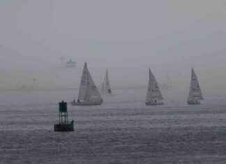 Frustrated Locals Endure Weeks of Nonstop Foghorn Blaring frustrated-locals-endure-weeks-of-nonstop-foghorn-blaring