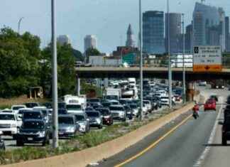 Memorial Day Traffic: Peak Times and Locations to Avoid memorial-day-traffic-peak-times-and-locations-to-avoid