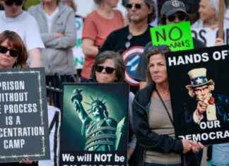 Residents Express Outrage Over Chaotic ICE Arrest in Worcester residents-express-outrage-over-chaotic-ce-arrest-in-worcester