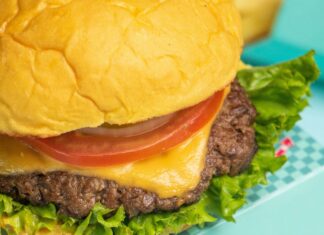 Sun Tavern Restaurant Duxbury: Discover Why Locals Love It