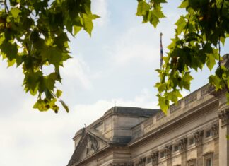 King Caesar House Duxbury: Discover The Secrets Of This Iconic Landmark