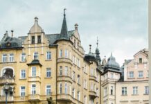 Duxbury Town Hall: Discover The Historic Gem Hidden In Plain Sight