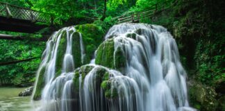 Duxbury VT: Discover Hidden Gems and Must-See Attractions Today