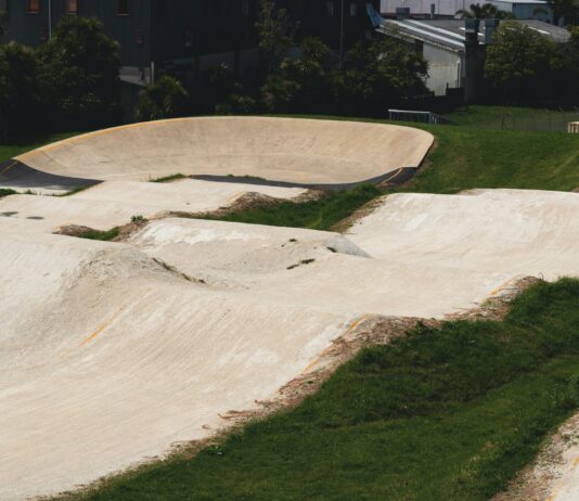 Benchwarmers Duxbury Ma: Discover The Best Local Sports Experience