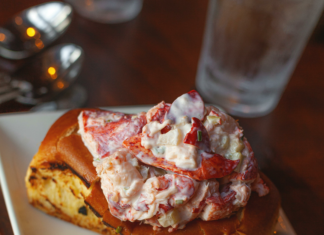 Restaurants In Duxbury Massachusetts: Discover Hidden Culinary Gems Today