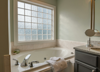 Zach Bryan Duxbury Home: Discover The Secrets Behind His Sanctuary