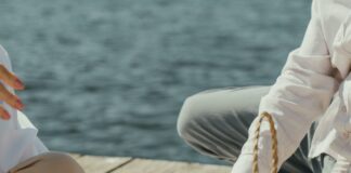 Brahmin Duxbury Weekender: Why Is It The Ultimate Travel Bag?