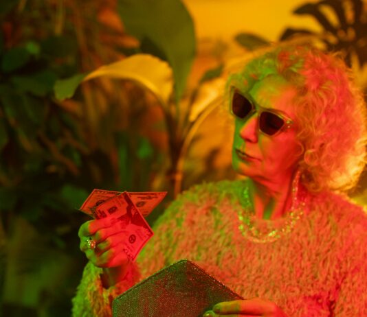 Duxbury Gray: Discover The Stunning Appeal Of This Elegant Hue