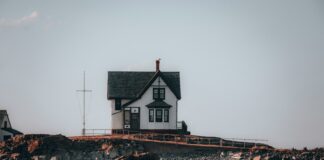 25 Bay Ave Duxbury MA: Discover The Hidden Charm Of This Coastal Gem