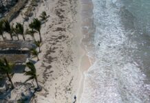 Tides At Duxbury Beach: Discover Secrets Of Nature’s Rhythm